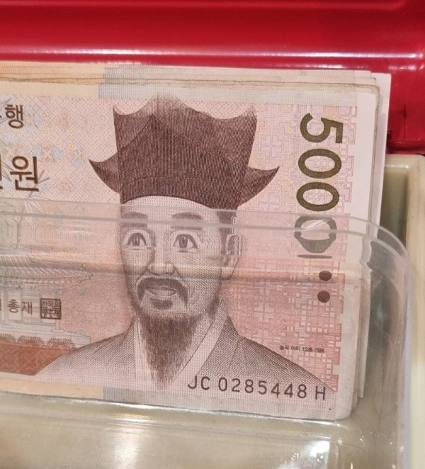17039412806846.jpg