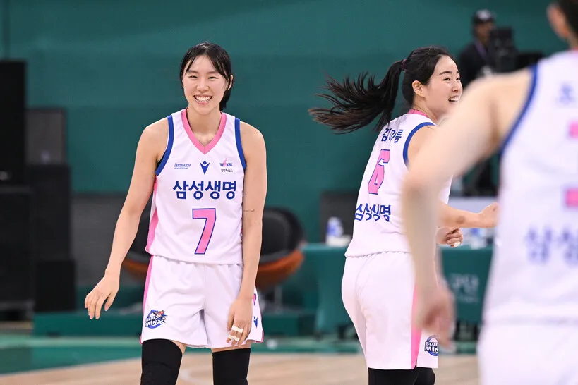 p1065613785467850_107_thum.webp