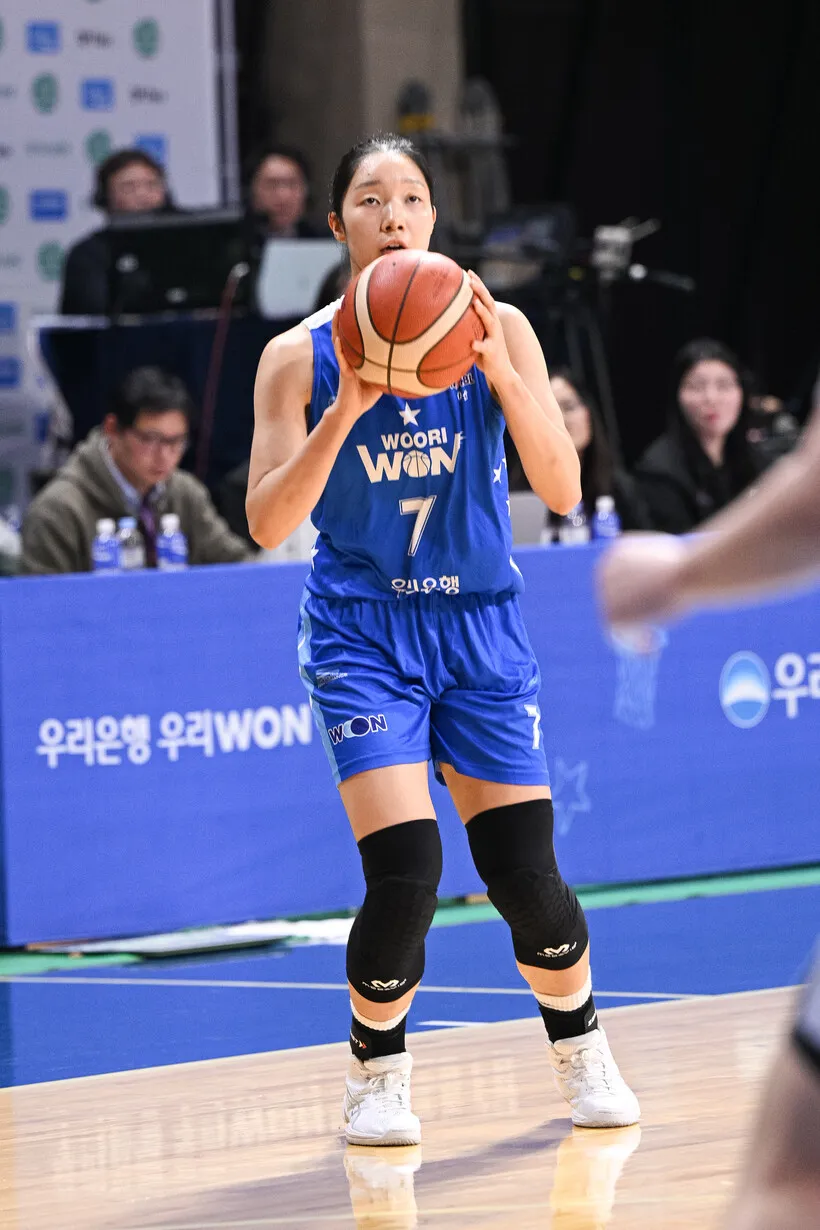 p1065624148306956_953_thum.webp